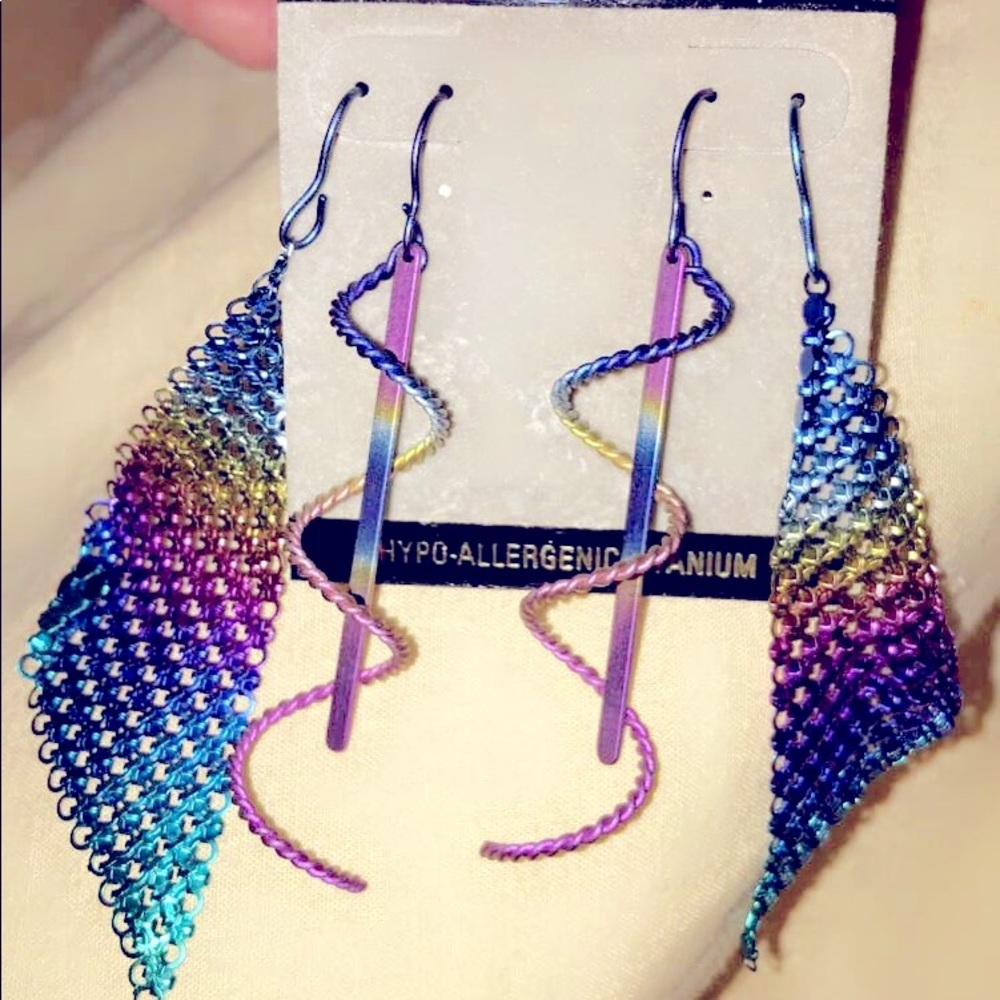Titanium earrings - Picture 2 of 7